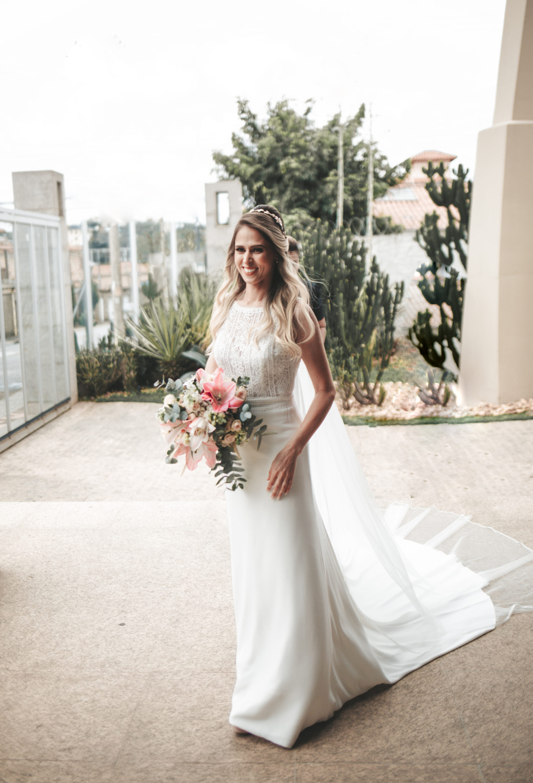 VESTIDO DE NOIVA MINIMALSTA BOHO PRINCESA EVASE ROSA CLARÁ PRONOVIAS ALMA NOVIA NOIVAS BH SP MG SEREIA COLEÇÃO 2021 COLEÇÃO 2022