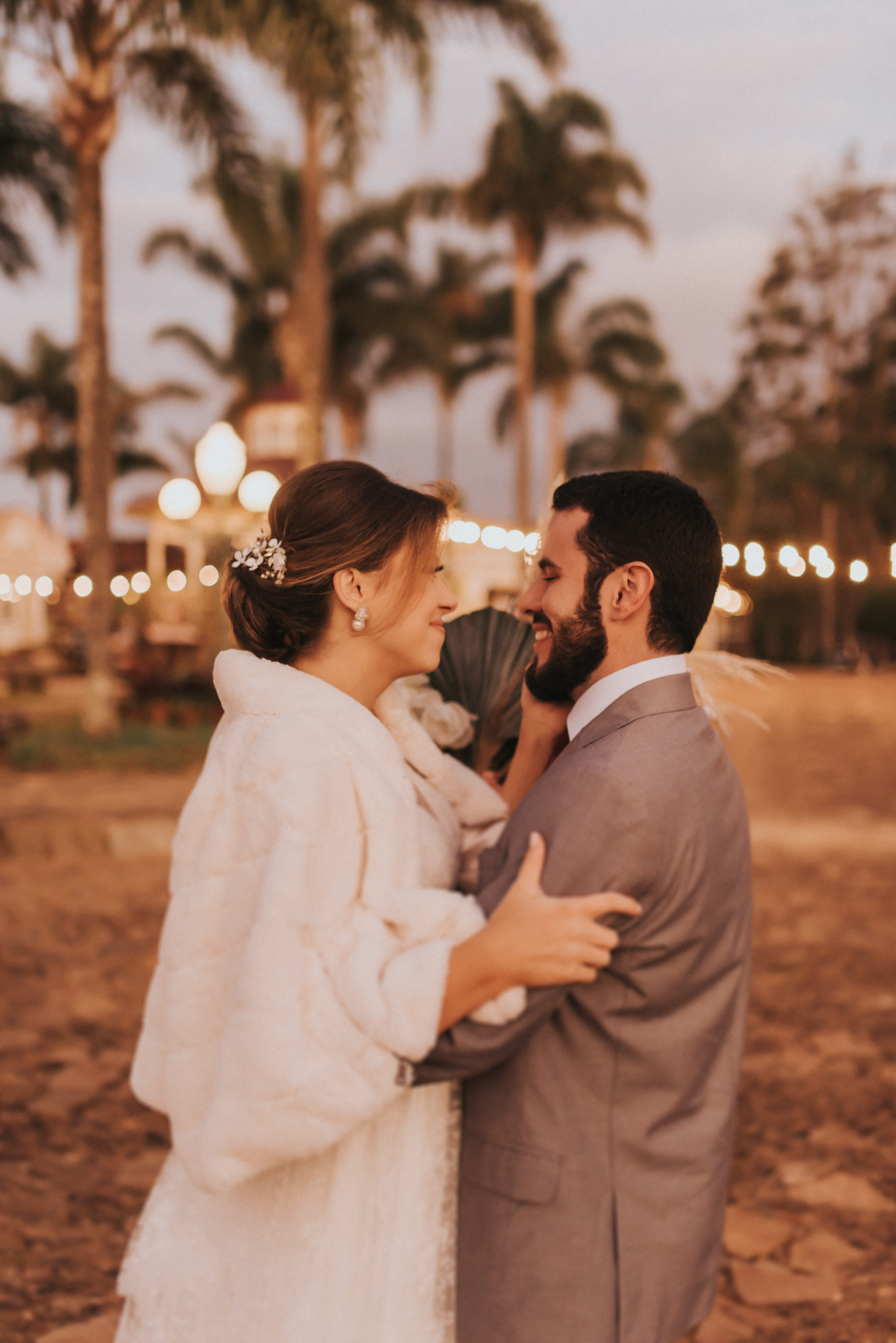 VESTIDO DE NOIVA ESTILO BOHO MINIMALISTA CASAMENTO FAZENDA BELO HORIZONTE SÃO PAULO ROSA CLARÁ GAETANA MORATO ALMA NOVIA COLEÇÃO 2020 2021 2022 LOJA DE VESTIDOS DE NOIVA BELO HORIZONTE BH MINIMALISTA PRINCESA EVASÊ SEMI SEREIA