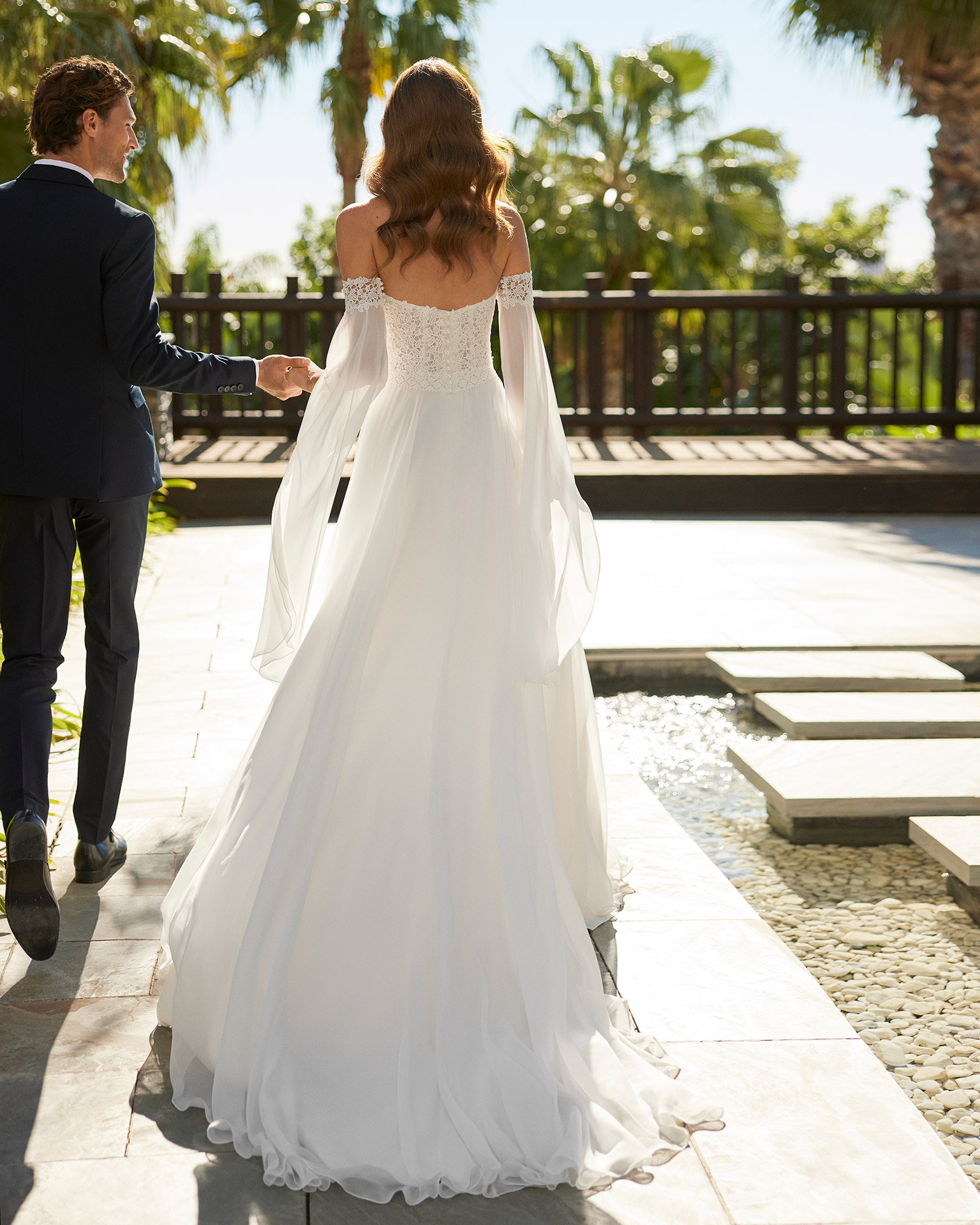 VESTIDO DE NOIVA ALTA COSTURA BELO HORIZONTE PRONOVIAS ATELIER PRONOVIAS ROSA CLARÁ GAETANA MORATO NICOLE MILANO VERA WANG BRIDE SÃO PAULO BRASÍLIA VESTIDO NOIVA PRINCESA MINIMALISTA MODERNO EVASÊ SEREIA MIKADO SEDA CETIM RENDA PRONOVIAS PRIVÉE
