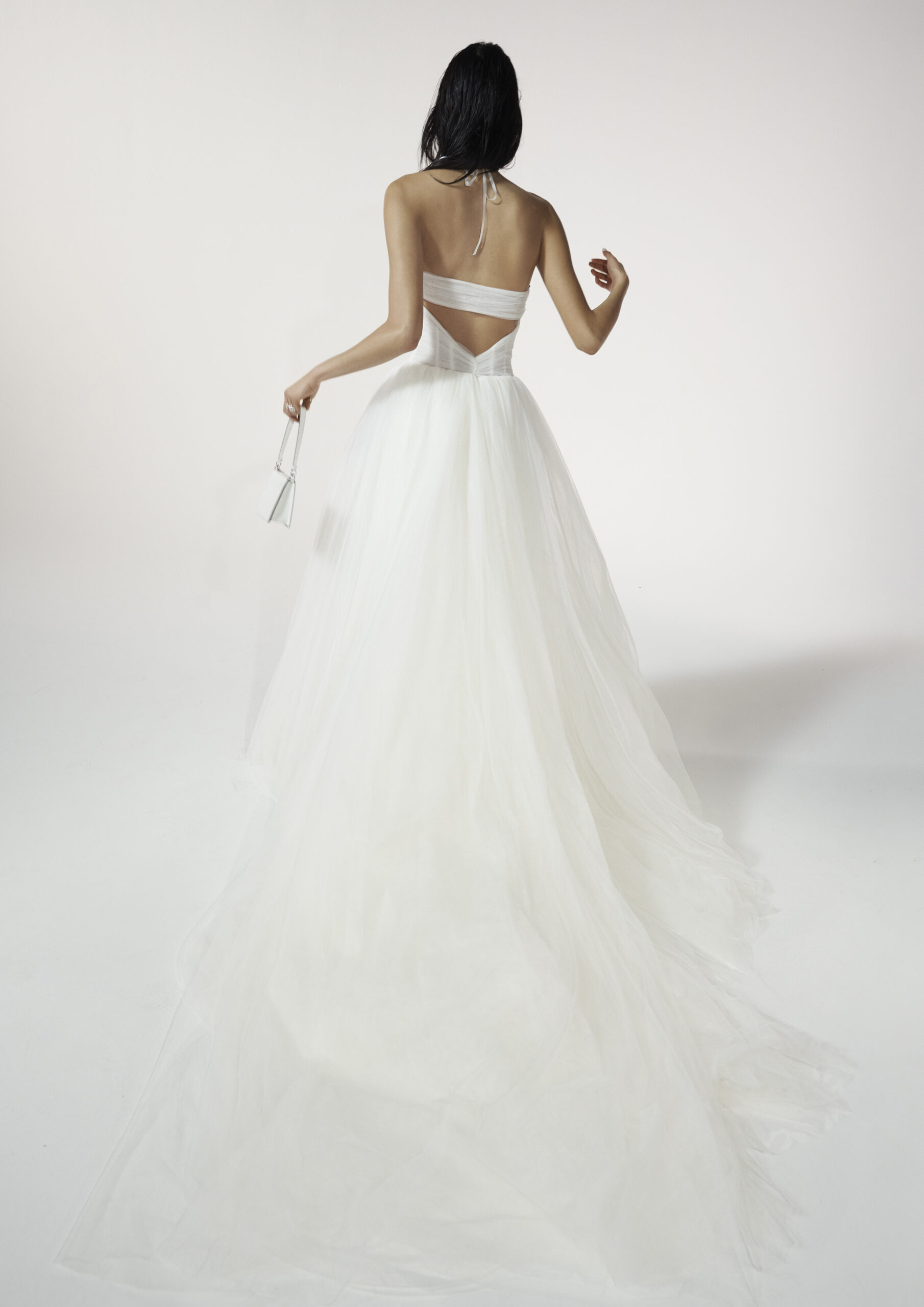VESTIDO DE NOIVA ALTA COSTURA BELO HORIZONTE PRONOVIAS ATELIER PRONOVIAS ROSA CLARÁ GAETANA MORATO NICOLE MILANO VERA WANG BRIDE SÃO PAULO BRASÍLIA VESTIDO NOIVA PRINCESA MINIMALISTA MODERNO EVASÊ SEREIA MIKADO SEDA CETIM RENDA PRONOVIAS PRIVÉE