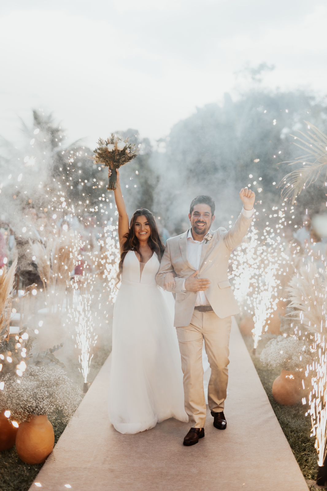 VESTIDO DE NOIVA ALTA COSTURA BELO HORIZONTE PRONOVIAS ATELIER PRONOVIAS ROSA CLARÁ GAETANA MORATO NICOLE MILANO VERA WANG BRIDE SÃO PAULO BRASÍLIA VESTIDO NOIVA PRINCESA MINIMALISTA MODERNO EVASÊ SEREIA MIKADO SEDA CETIM RENDA PRONOVIAS PRIVÉE
