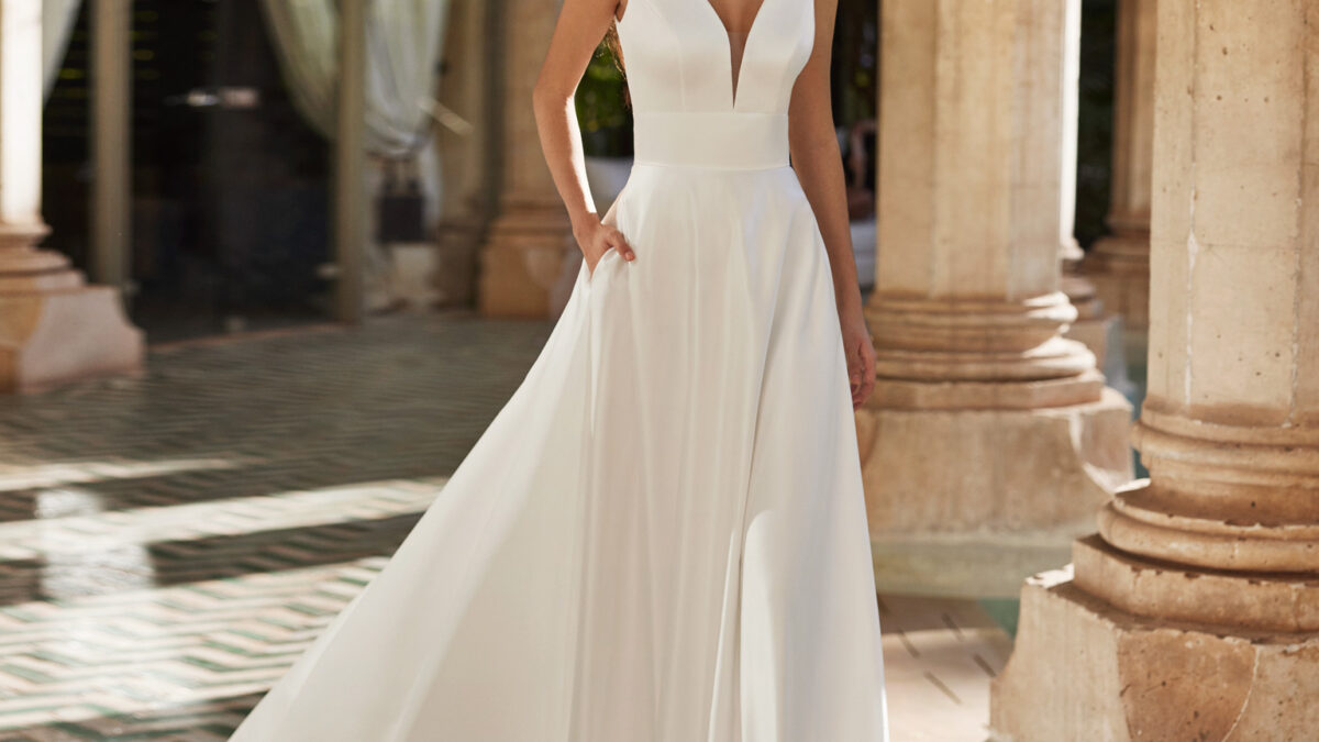 VESTIDO DE NOIVA ALTA COSTURA BELO HORIZONTE PRONOVIAS ATELIER PRONOVIAS ROSA CLARÁ GAETANA MORATO NICOLE MILANO VERA WANG BRIDE SÃO PAULO BRASÍLIA VESTIDO NOIVA PRINCESA MINIMALISTA MODERNO EVASÊ SEREIA MIKADO SEDA CETIM RENDA PRONOVIAS PRIVÉE