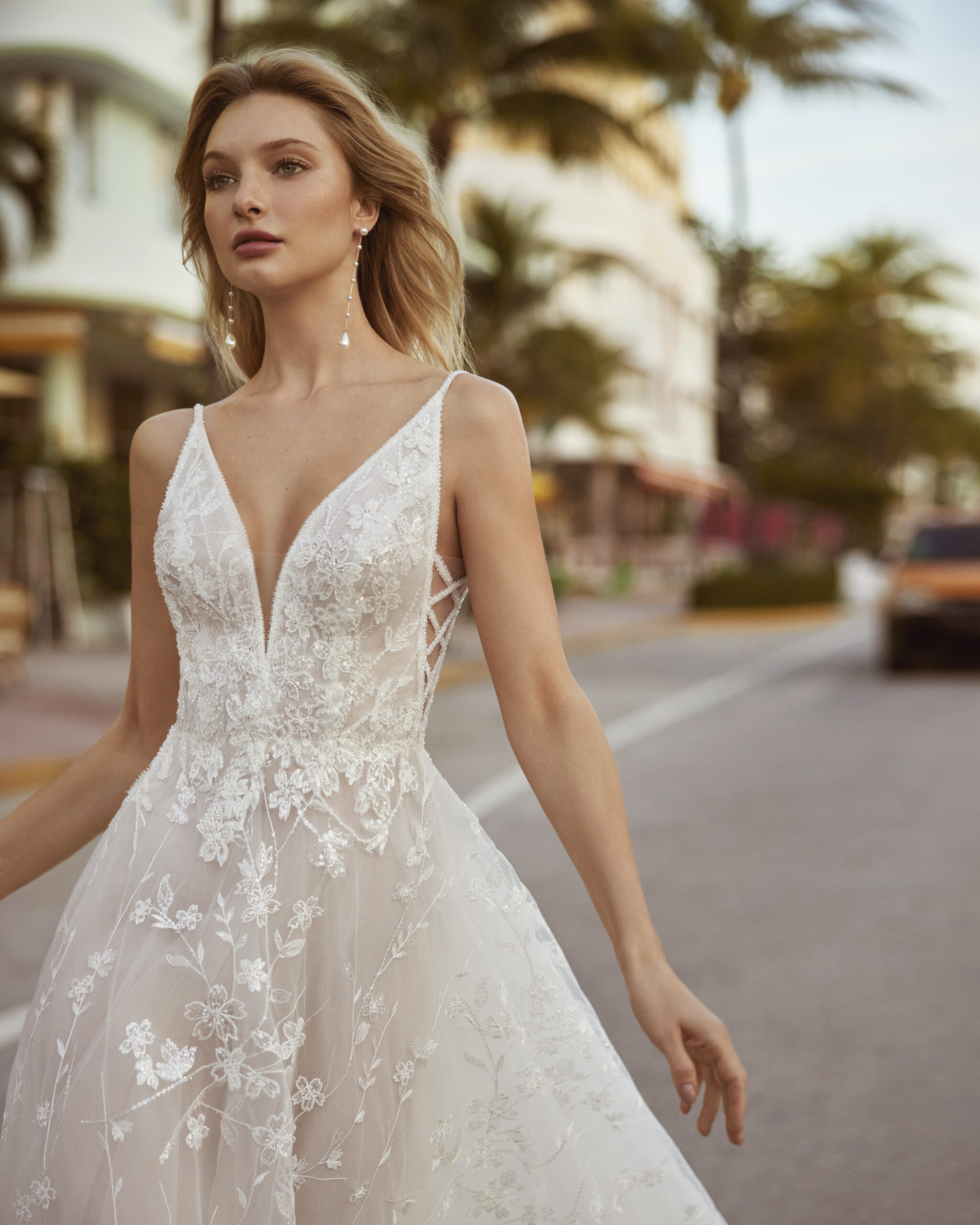 VESTIDO DE NOIVA ALTA COSTURA BELO HORIZONTE PRONOVIAS ATELIER PRONOVIAS ROSA CLARÁ GAETANA MORATO NICOLE MILANO VERA WANG BRIDE SÃO PAULO BRASÍLIA VESTIDO NOIVA PRINCESA MINIMALISTA MODERNO EVASÊ SEREIA MIKADO SEDA CETIM RENDA PRONOVIAS PRIVÉE