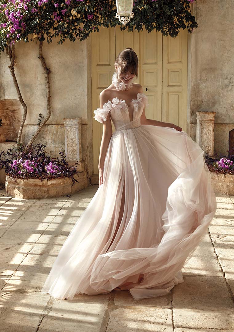 VESTIDO DE NOIVA ALTA COSTURA BELO HORIZONTE PRONOVIAS ATELIER PRONOVIAS ROSA CLARÁ GAETANA MORATO NICOLE MILANO VERA WANG BRIDE SÃO PAULO BRASÍLIA VESTIDO NOIVA PRINCESA MINIMALISTA MODERNO EVASÊ SEREIA MIKADO SEDA CETIM RENDA PRONOVIAS PRIVÉE
